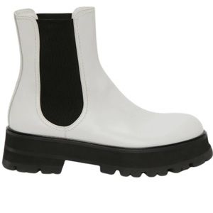 NWOB Alexander McQueen Ivory Leather Rave Chelsea High-Top Boots - Sz 9